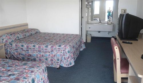 شارونفيل Travel Inn المظهر الخارجي الصورة